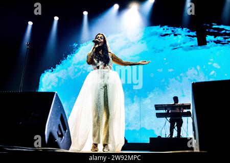 AMSTERDAM - The Dutch singer Tabitha during an AFAS Live performance. The artist gives her biggest concert to date with her show 'Life Lessons'. ANP PAUL BERGEN netherlands out - belgium out Stock Photo