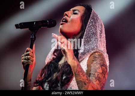 AMSTERDAM - The Dutch singer Tabitha during an AFAS Live performance. The artist gives her biggest concert to date with her show 'Life Lessons'. ANP PAUL BERGEN netherlands out - belgium out Stock Photo