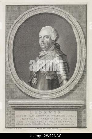 Portrait of Lodewijk van Brunswijk-Wolfenbüttel, Jacob Houbraken, After Aert Schouman, 1755 print Portrait of Lodewijk in an oval. In a frame are name and titles. Amsterdam paper engraving Stock Photo