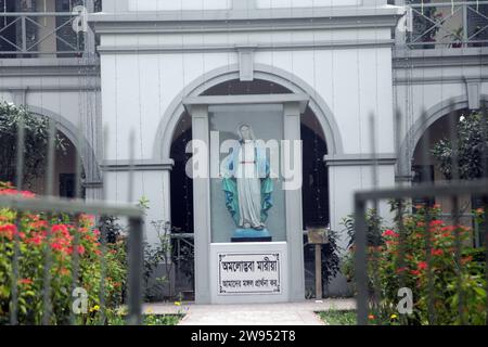 Dhaka Bangladesh 24 December 2023,Dhaka’s major hotels and Kakrail Church in Dhaka   preparing for Christmas, one of the largest Christian festivals o Stock Photo