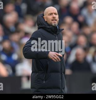 London, UK. 23 Dec 2023 - West Ham United v Manchester United - Premier League - London Stadium.                                           Mancheter United Manager Erik ten Hag.                                      Picture Credit: Mark Pain / Alamy Live News Stock Photo