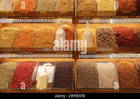 Variety of spices in The Spice Bazaar (Egyptian Bazaar - Mısır Çarşısı) in Istanbul, Turkey, built in 1660 Stock Photo