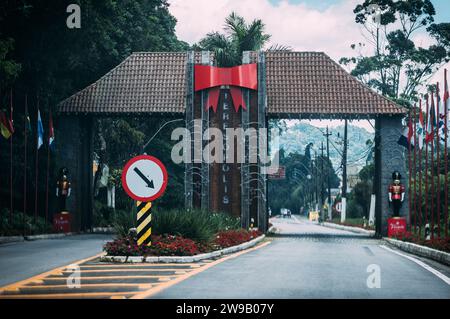 Teresopolis, Rio de Janeiro, Brazil - December 23, 2023: Main entrance gate to mountainous city of Teresopolis near Rio de Janeiro, Brazil Stock Photo