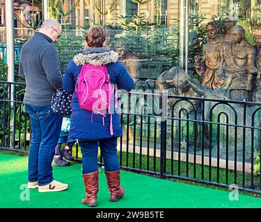 Glasgow, Scotland, UK. 26th December, 2023. Christmas sales  shopping  saw  shoppers on the style mile of scotland Buchanan street its shopping capital after the holiday holiday closure.  The nativity scene in george square. Credit Gerard Ferry/Alamy Live News Stock Photo