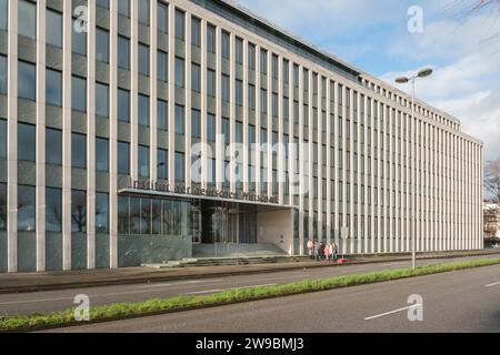 Exterior view of the Institute of the German Economy in Cologne Stock Photo