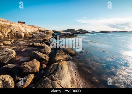 Stones and rock formations in Tjurpannan Nature Park in the archipelago of the Swedish west coast Stock Photo