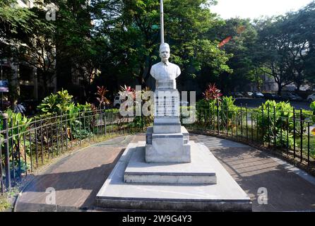 Mancherji joshi memorial statue in the Parsi colony in Dadar, Mumbai, India. Stock Photo