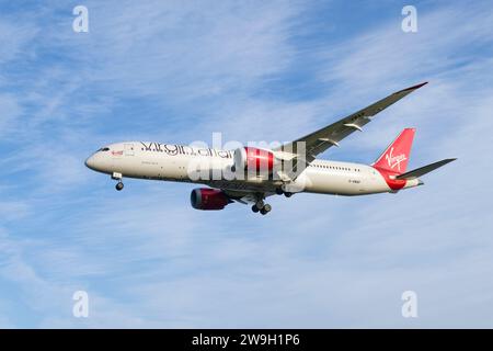 Virgin Atlantic Boeing 787 Dreamliner G-VMAP passenger jet airplane on final approach for arrival at Heathrow Airport to the West of London, England Stock Photo