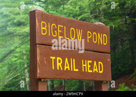 Trailhead sign, Bigelow Hollow State Park, Connecticut Stock Photo