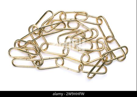 Steel chain with shiny, brass plated surface, straight shaped, with rounded links, from above. Smooth and decorative ring chain, made of round wire. Stock Photo