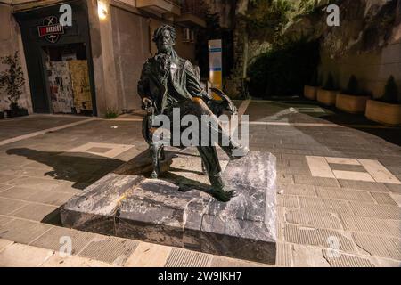 La Spezia, Italy, July 27, 2023. Statue of composer Richard Wagner at night Stock Photo