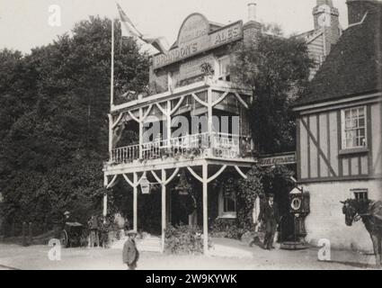 Zola, Francois Emile - In der Nähe von Walton und nicht weit von der Themse entfernt - das »rätselhafte Haus« Stock Photo