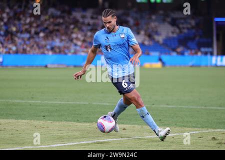 Sydney, Australia. 29th Dec, 2023. Jack Rodwell of Sydney FC attacks during the Isuzu-UTE A-League match between Sydney FC and Wellington Phoenix at Allianz Stadium, Sydney, Australia on 29 December 2023. Photo by Peter Dovgan. Editorial use only, license required for commercial use. No use in betting, games or a single club/league/player publications. Credit: UK Sports Pics Ltd/Alamy Live News Stock Photo