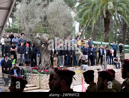 Jerusalem, Israel. 29th Dec, 2023. Family and friends mourn at the funeral of Israeli soldier Captain (reserve) Harel Sharvit, 33, at the Mt. Herzl military cemetery in Jerusalem, on Friday, December 29, 2023. Sharvit, from the Kochav Ya'acov Settlement, was killed in combat in northern Gaza by Palestinian militants. The number of IDF casualties on the ground since the invasion of Gaza after the October 7 Hamas massacre stands at 168. Photo by Debbie Hill/ Credit: UPI/Alamy Live News Stock Photo