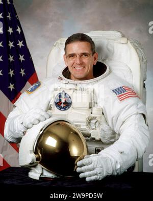 William McArthur. Portrait of the American astronaut, William Surles McArthur Jr. (b. 1951), photo courtesy of NASA, 2000 Stock Photo