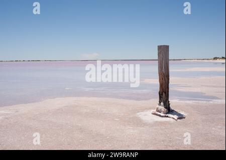 Lake Tyrrell is a shallow, salt-crusted depression in the Mallee district of north-west Victoria, in Australia. Located seven kilometres north of Sea Stock Photo