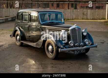 1938 Wolseley 14/60, Series III Wolseley classic British Pre-War car as used by the Police and this car featured in the TV show Foyles War Stock Photo