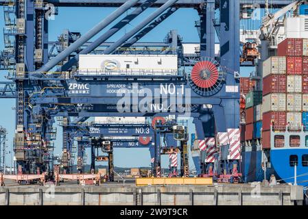 A large fully loaded container vessel moored at Patrick Sydney AutoRail Terminal at Port Botany in Botany Bay, Sydney, Australia. Shipping containers Stock Photo