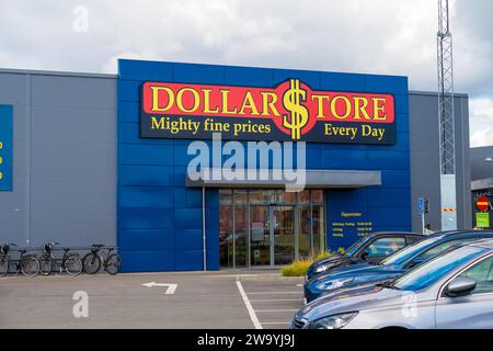 Kungsbacka, Sweden - september 11 2022: Exterior of a Dollarstore warehouse Stock Photo