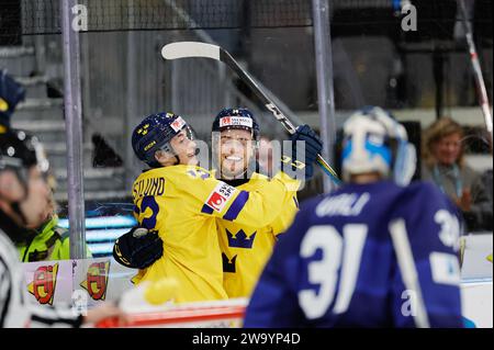 Gothenburg, SWEDEN 20231231Sweden's Isac Born scores 1-2 during the IIHF World Junior Championship group A ice hockey match between Sweden and Finland Stock Photo