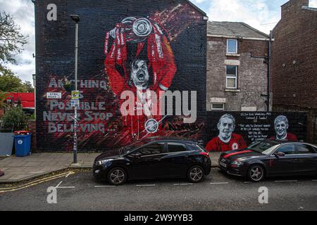 Mural of Jordan Henderson holding Premier League trophy on Sybil Road. Stock Photo