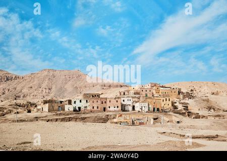 Luxor, Egypt - December 26 2023: Abandoned village of Old Qurna and traditional mud brick homes built over the ancient tombs on the West Bank Stock Photo