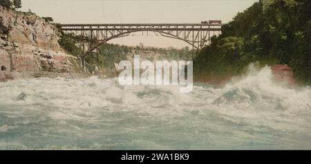 Whirlpool Rapids and Honeymoon Bridge, Niagara River, Niagara, New York 1900. Stock Photo