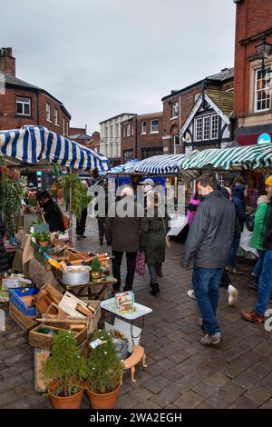 UK, England, Cheshire, Macclesfield, Mill Street, Christmas Treacle Market Stock Photo