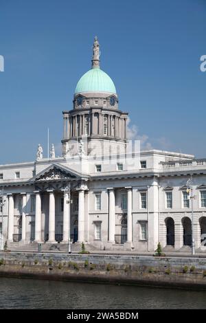 Ireland, The Custom House, situated on the north bank of the River Liffey, Dublin, Stock Photo
