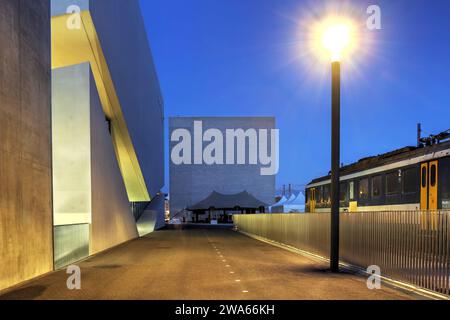 Architctural detail of Platforme 10 in Lausanne, Switzerland featuring mudac and Photo Elyseé building (left) and Cantonal Museum of Beau-Arts (far ce Stock Photo