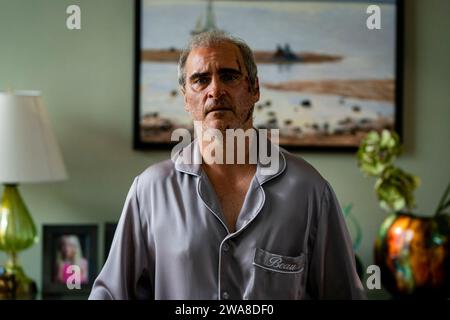 BEAU IS AFRAID (2023) AMY RYAN JOAQUIN PHOENIX ARI ASTER (DIR)  A24/MOVIESTORE COLLECTION Stock Photo - Alamy