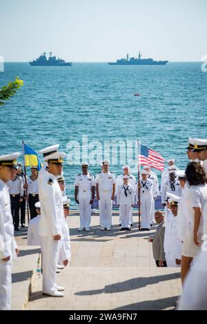US military forces. 180815WO404-240  CONSTANTA, Romania (Aug. 15, 2018) Sailors, assigned to Naval Support Facility Deveselu, Romania, participate in Romanian Navy Day in Constanta, Romania, Aug. 15, 2018. U.S. 6th Fleet, headquartered in Naples, Italy, conducts the full spectrum of joint and naval operations, often in concert with allied and interagency partners, in order to advance U.S. national interests, security and stability in Europe and Africa. (U.S. Navy photo by Mass Communication Specialist 2nd Class Jonathan Nelson/Released) Stock Photo