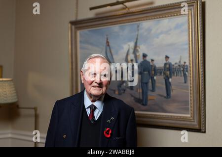 Colin Bell DFC, served in Bomber Command in East Anglia (RAF Downham Market and RAF Wyton) as a 'Pathfinder' pilot of a Mosquito Aircraft during WWII Stock Photo