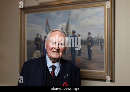 Colin Bell DFC, served in Bomber Command in East Anglia (RAF Downham Market and RAF Wyton) as a 'Pathfinder' pilot of a Mosquito Aircraft during WWII Stock Photo