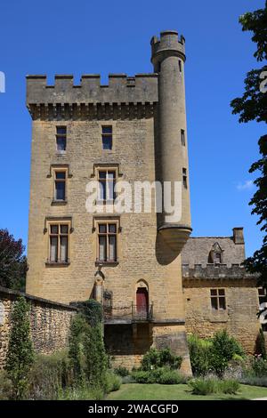 Puymartin Castle in Périgord Noir evokes key eras in French history: Middle Ages, Hundred Years' War, wars of religion, renaissance... Architecture, H Stock Photo