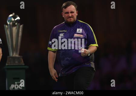 Alexandra Palace, London, UK. 3rd Jan, 2024. 2023/24 PDC Paddy Power World Darts Championships Day 16, Final; Luke Littler celebrates after he wins the 6th set against Luke Humphries for 4-2 Credit: Action Plus Sports/Alamy Live News Stock Photo
