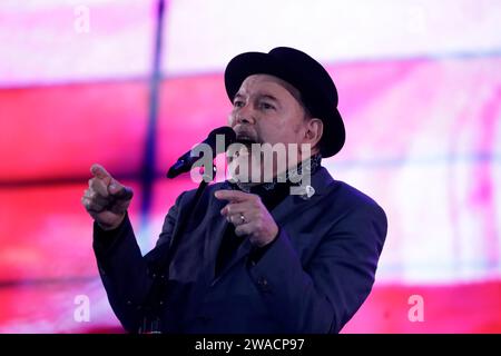 Mexico City, Mexico. 01st Jan, 2024. Panamanian singer-songwriter Ruben Blades is performing at the New Year's Eve concert in Mexico City, Mexico, on December 31, 2023. (Photo by Luis Barron/Eyepix Group) Credit: NurPhoto SRL/Alamy Live News Stock Photo