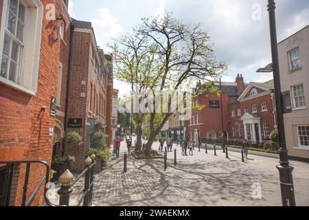 Views of Thames Street in Windsor, Berkshire with views of Windsor Castle in the UK Stock Photo