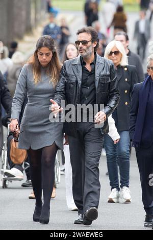 File photo dated September 01, 2017 - Anouchka Delon and Anthony Delon arriving at Montparnasse cemetery for the funerals of the actress Mireille Darc in Paris, France. - Alain Delon eldest son Anthony Delon announced in Paris Match on Wednesday that he had lodged a complaint against his sister, Anouchka, on 7 November. He accuses her of hiding their father's state of health from him and their brother Alain-Fabien. 'She clearly put him in danger', he says, adding that his sister 'gave him no choice' about filing a police report. 'He added that his sister had never informed the siblings 'that b Stock Photo