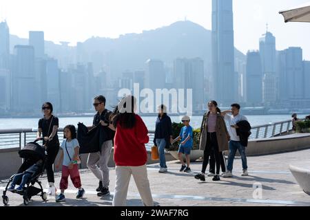 Hong Kong, China: January 03, 2024: Tourists visiting the Avenue of the ...