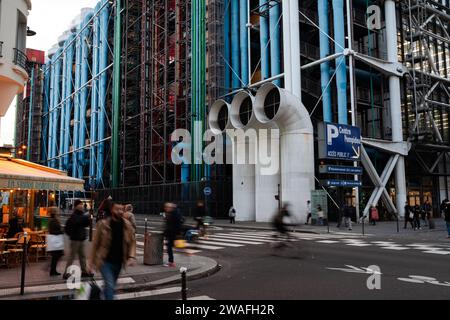 Le centre Georges Pompidou, à Paris. 6 décembre 2023. ( Photo Grégoire Campione) Stock Photo