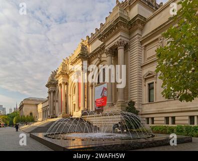 Fountains enliven The Metropolitan Museum of Art, a monumental amalgam of architects and styles, part of New York’s famed “Museum Mile.” Stock Photo