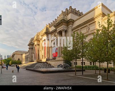 Fountains enliven The Metropolitan Museum of Art, a monumental amalgam of architects and styles, part of New York’s famed “Museum Mile.” Stock Photo