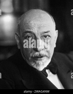 Luigi Pirandello. Portrait of the Italian dramatist, novelist and poet, Luigi Pirandello (1867-1936) in 1932 Stock Photo