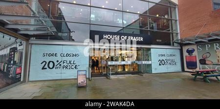 Maidstone UK 5th January 2024 Maidstone House of Fraser British department store closure with 20% off closing to refurb store which will be back in October 2024 Stock Photo