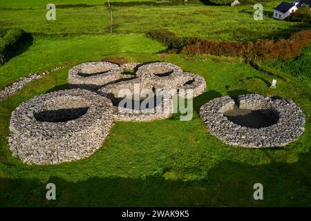 Republic of Ireland, County Kerry, Dingle Peninsula, Caherdorgan cashel or ring fort, Celtic fortified settlement near Kilmakedar Stock Photo