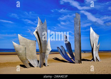 France, Calvados (14), Saint-Laurent-sur-Mer, Omaha Beach, Les Braves memorial, by Anilore Banon, 15 tons of stainless steel to pay tribute to the cou Stock Photo