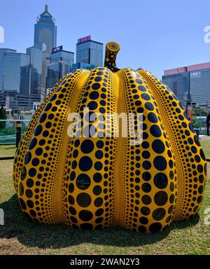 Yayoi Kusama yellow pumpkin in Hong Kong Stock Photo