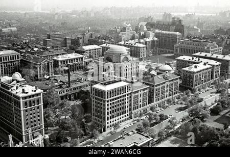 High angle view of Columbia University, Morningside Heights, New York City, New York, USA, Angelo Rizzuto, Anthony Angel Collection, October 1952 Stock Photo