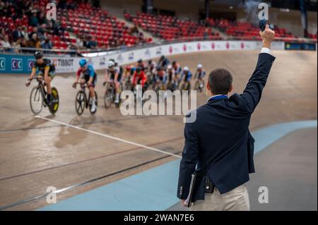 Montigny Le Bretonneux, France. 05th Jan, 2024. Ambiance during the Track Cycling French championships 2024 on January 5, 2024 at Vélodrome National of Saint-Quentin-en-Yvelines in Montigny-le-Bretonneux, France - Photo Florian Frison/DPPI Credit: DPPI Media/Alamy Live News Stock Photo